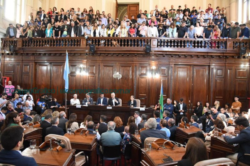 La Plata Julio Alak inicia su gestión con un ambicioso plan de reconstrucción 07