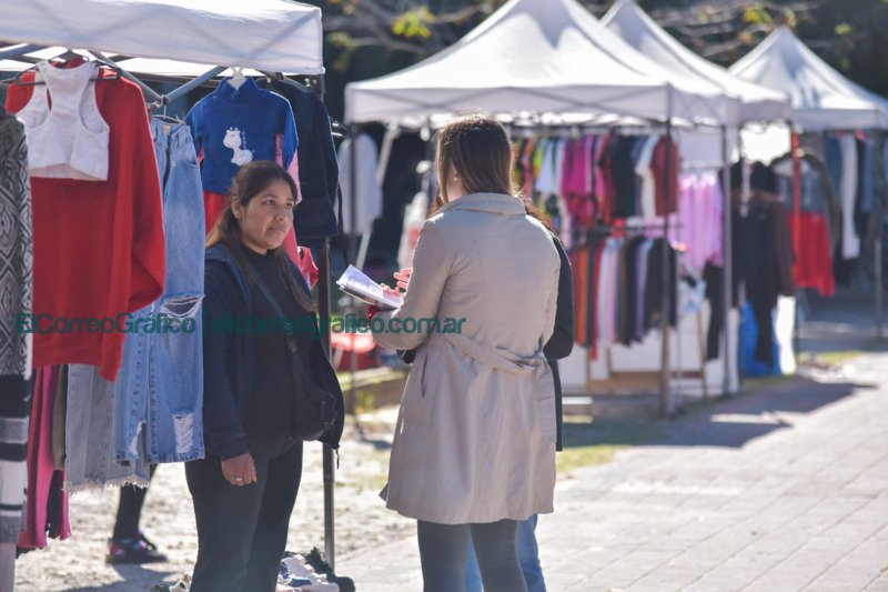 Ordenamiento Urbano en La Plata: Censo y Relocalización de Puestos Ordenamiento Urbano en La Plata, Censo y Relocalización de Puestos 2
