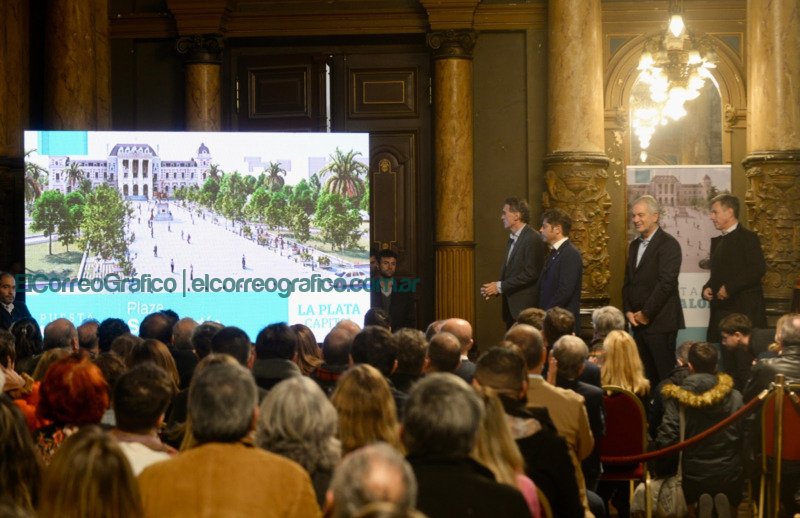 Presentan proyecto de renovación integral de la Plaza San Martín en La Plata Presentan proyecto de renovación integral de la Plaza San Martín en La Plata 2