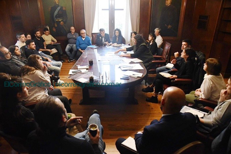 La Plata y Provincia coordinan para mejorar el acceso al hábitat en barrios periféricos 011