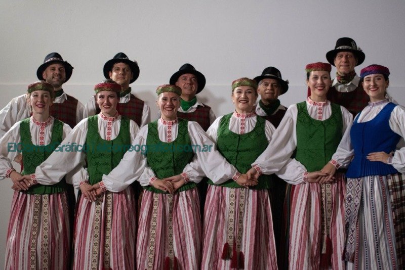 La Sociedad Cultural Lituana Nemunas de Berisso_ Viaje Histórico al Festival de la Canción en Lituania 2024 08