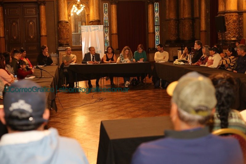 Lanzamiento de la Mesa de Trabajo del Cordón Flori frutihortícola en La Plata