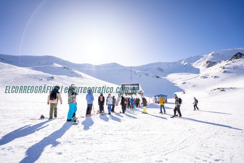 Esquel: Bienvenidos a la Temporada de Nieve 2024 Esquel. Bienvenidos a la Temporada de Nieve 2024 La Hoya esquí 01