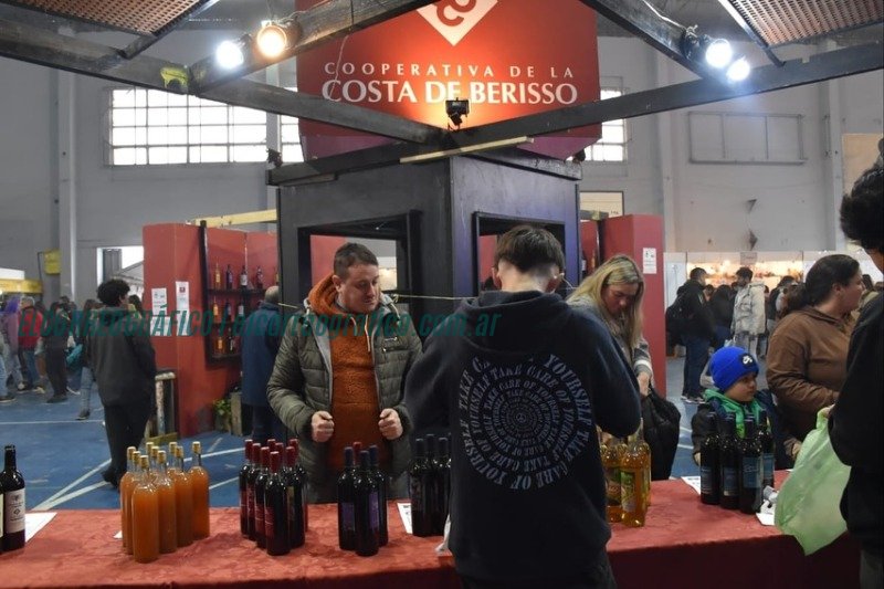 Fiesta del Vino de la Costa de Berisso. Un éxito de tradición y comunidad 10