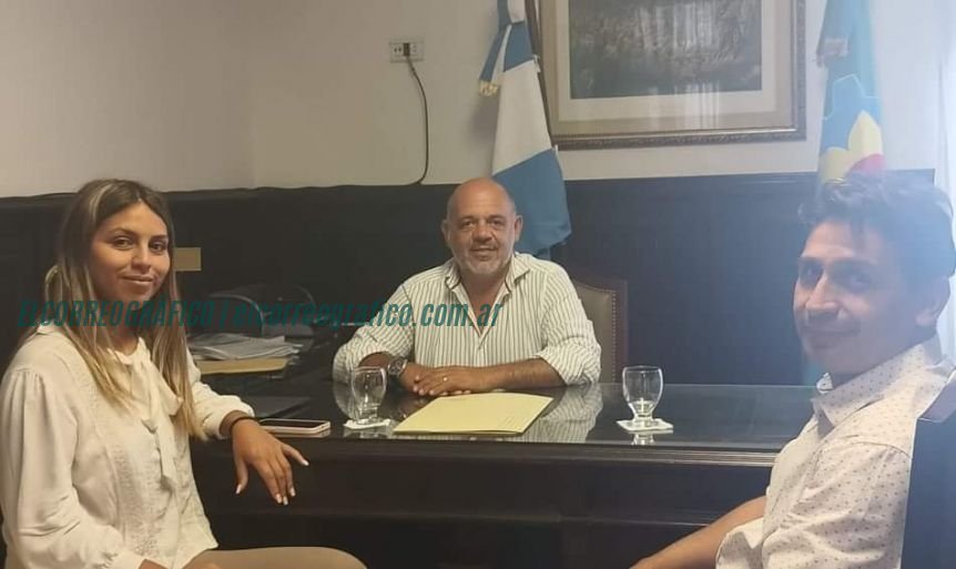 La farsa de Daniel Del Curto y La Libertad Avanza: El caso de Leila Vallejos en ANSES Berisso La farsa de Daniel Del Curto y La Libertad Avanza. El caso de Leila Vallejos en ANSES Berisso 1