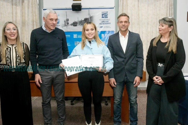 Primera Sesión Especial del HCD 2024: Celebran logros culturales y deportivos en Berisso Primera Sesión Especial del HCD 2024. Celebran logros culturales y deportivos en Berisso 002