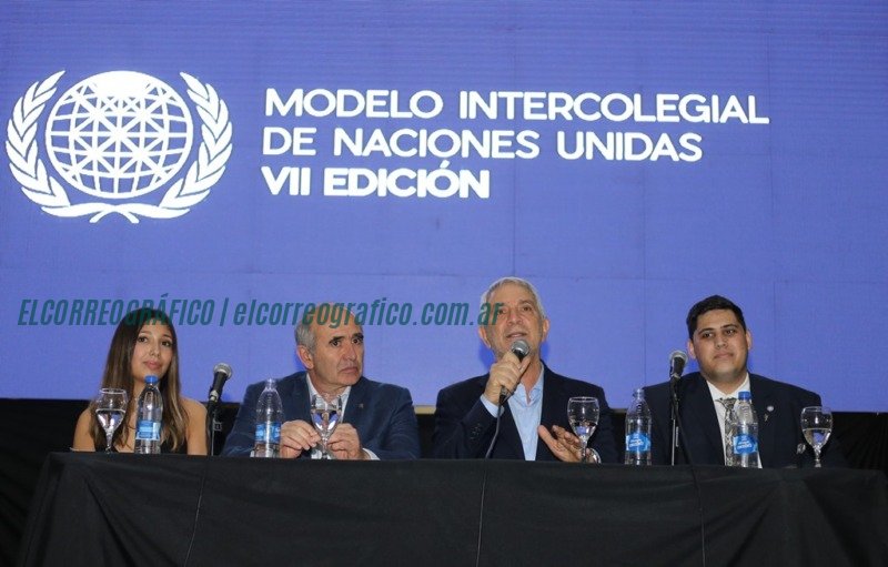 Julio Alak participó del evento benéfico de ACSERP para la VII Edición del Modelo Intercolegial de la ONU Julio Alak participó del evento benéfico de ACSERP para la VII Edición del Modelo Intercolegial de la ONU 2
