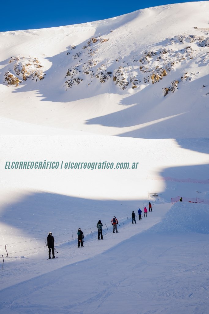 Temporada de invierno en Esquel. Vivir y dominar la nieve en La Hoya 01