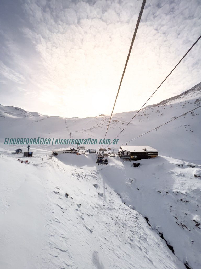 Temporada de invierno en Esquel. Vivir y dominar la nieve en La Hoya 06