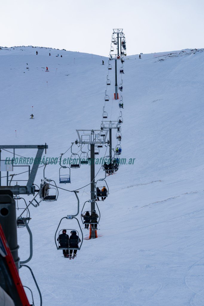 Temporada de invierno en Esquel. Vivir y dominar la nieve en La Hoya 07