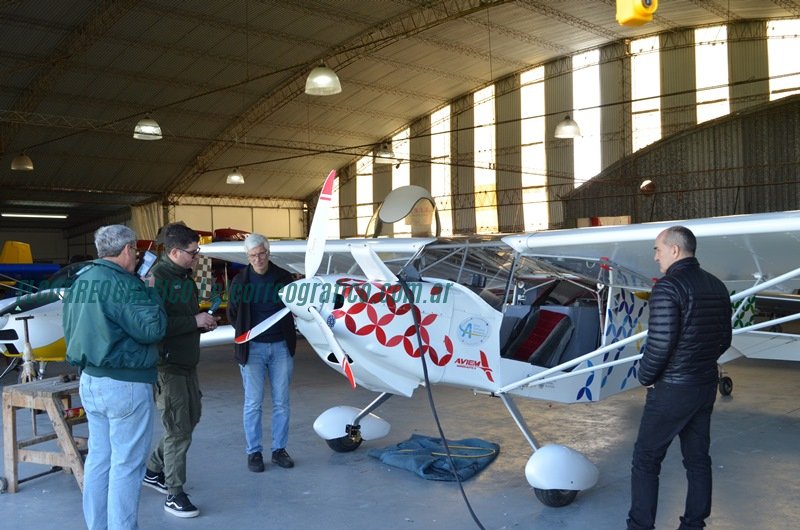 Vuelo histórico del AVIEM 100 Epower: hito en la aviación eléctrica Argentina Vuelo histórico del AVIEM 100 Epower. hito en la aviación eléctrica Argentina 01
