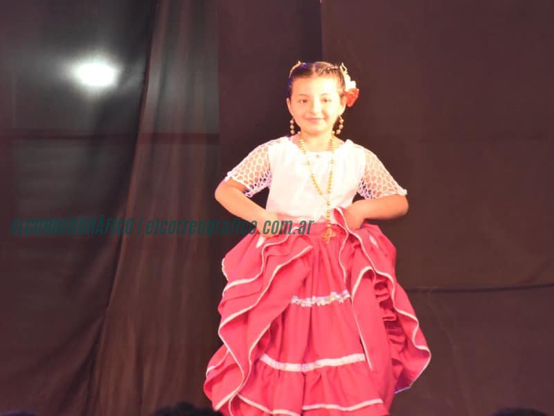 Elecciones Culturales y Festivales en la 47ª Fiesta Provincial del Inmigrante en Berisso Domingo de Festividades y Presentación de las Representantes Culturales Infantiles 08