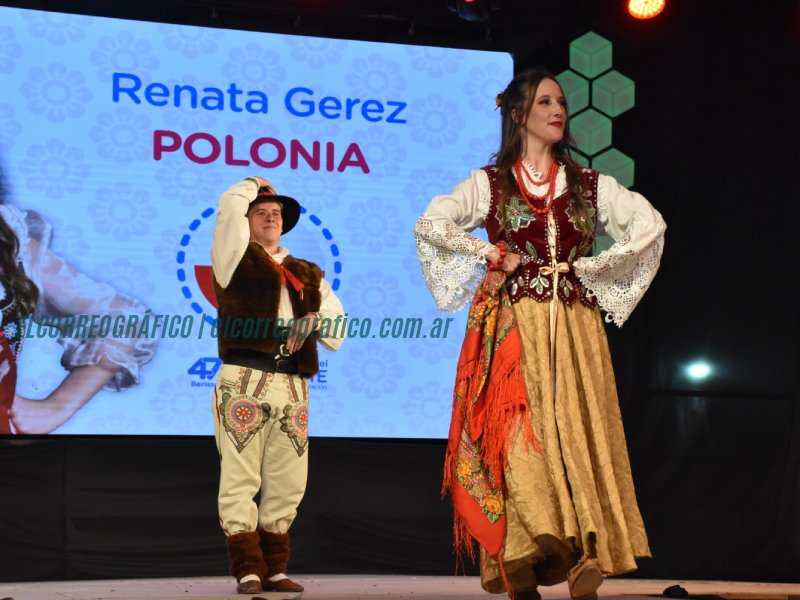 Elección de la Embajadora Cultural del Inmigrante y Nacional de la Inmigración 19