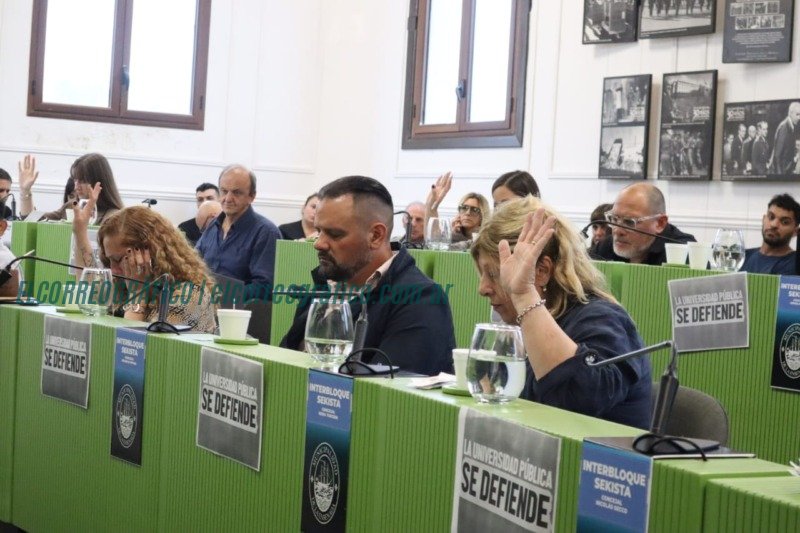 Polémica en Ensenada, El impacto de los nuevos aumentos de tasas impuestos por Mario Secco 2