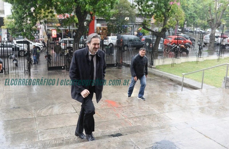 Estafas al PAMI en La Plata: Rescisión de contratos por fraude a la Clínica de la Comunidad de Ensenada e Instituto Médico Argentino de Berisso Alejo Ramos Padilla Estafas al PAMI en La Plata. Rescisión de contratos por fraude a la Clínica de la Comunidad de Ensenada e Instituto Médico Argentino de Berisso 3