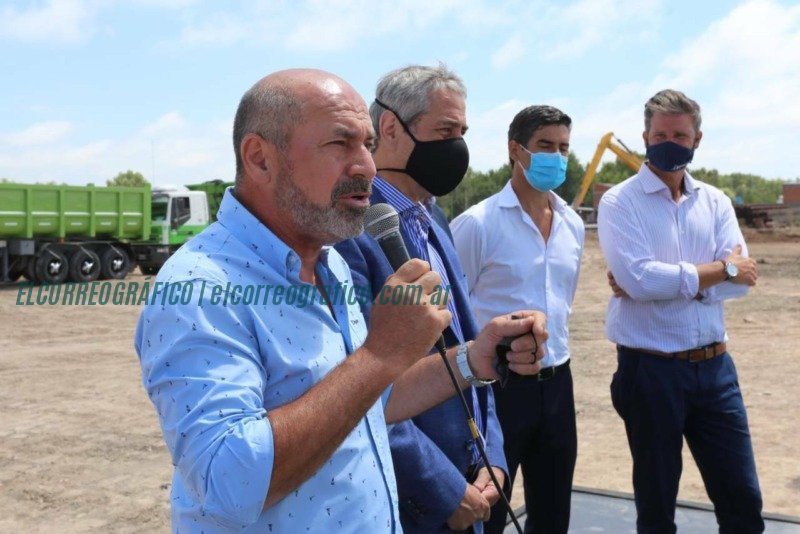El fracaso de la obra pública en Buenos Aires: Kicillof y Secco priorizan ideología sobre necesidades básicas El fracaso de la obra pública en Buenos Aires. Kicillof y Secco priorizan ideología sobre necesidades básicas 09