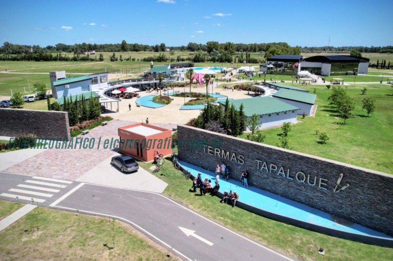 TERMA Tapalqué. El pueblo low cost con balneario natural, termas y piletas