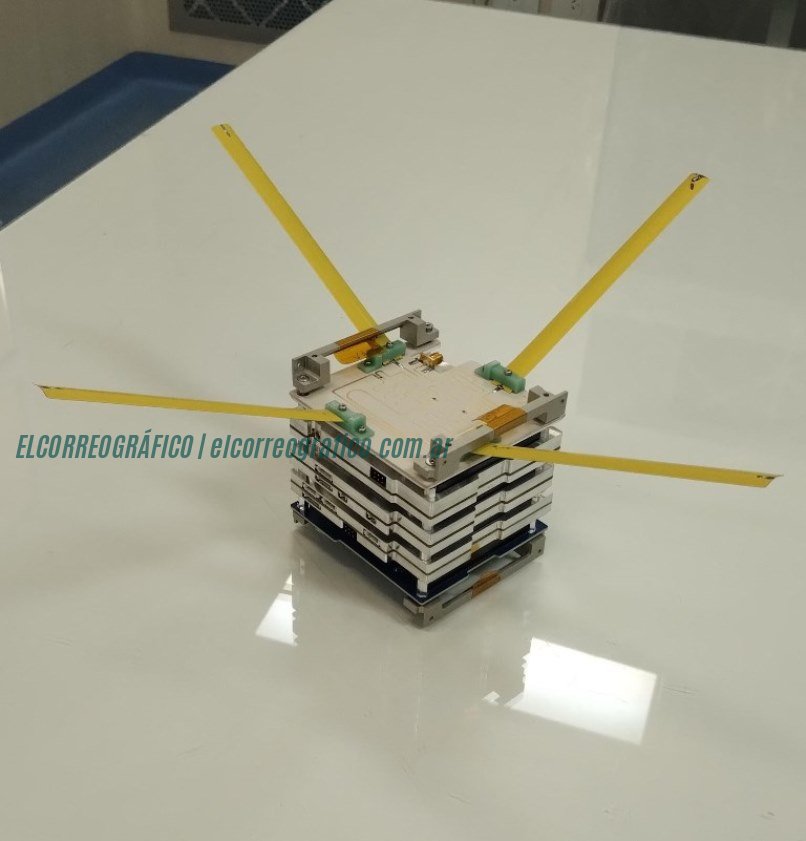 2.USAT 1 La UNLP avanza en el desarrollo del USAT 1, su primer CubeSat para la observación terrestre