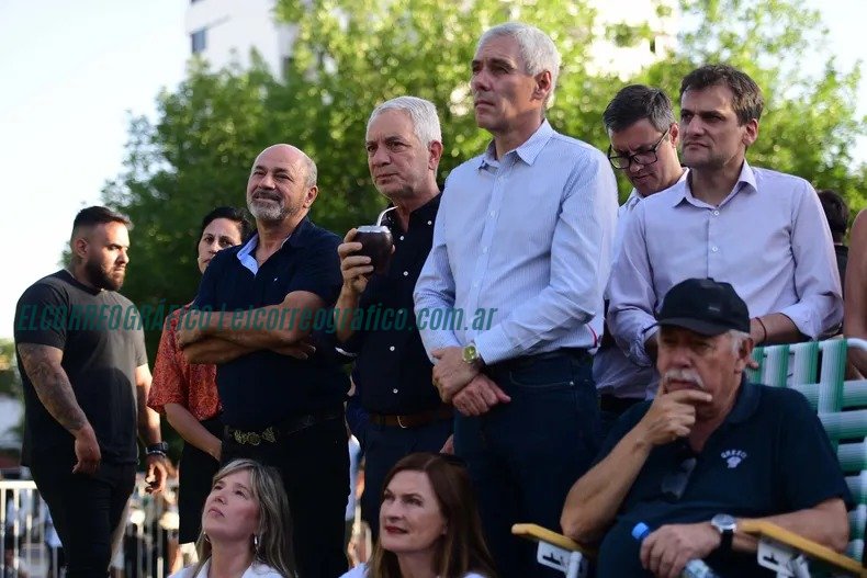 Fuga de apoyo, la mitad de intendentes peronistas se distancian de Kicillof en Buenos Aires 10