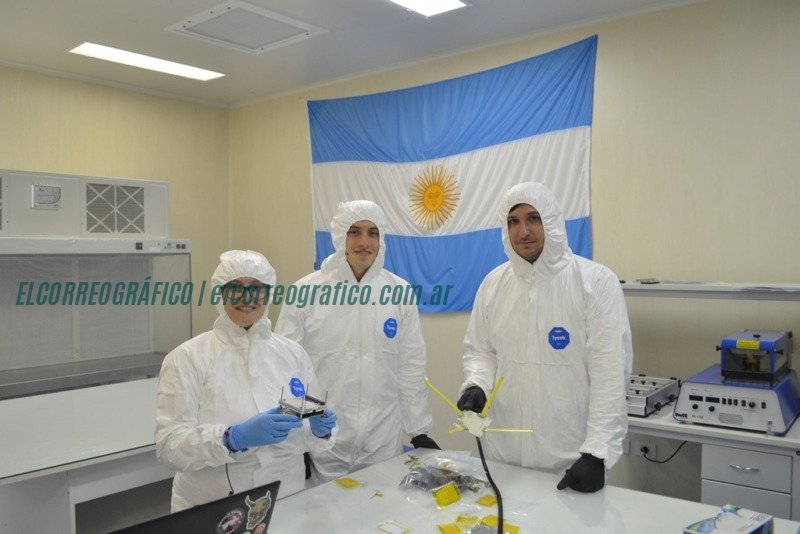 La UNLP avanza en el desarrollo del USAT 1, su primer CubeSat para la observación terrestre 13