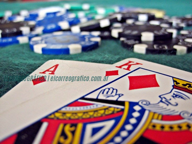 Los mejores casinos en línea | Sitios de juego con dinero real Una mano de blackjack en el casino Los mejores casinos en línea | Sitios de juego con dinero real
