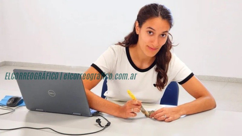 Camila Sofía Torossian: La joven estudiante de geología de Berisso que brilla en el Museo Olsacher de Neuquén Camila Sofía Torossian. La joven estudiante de geología de Berisso que brilla en el Museo Olsacher de Neuquén 05