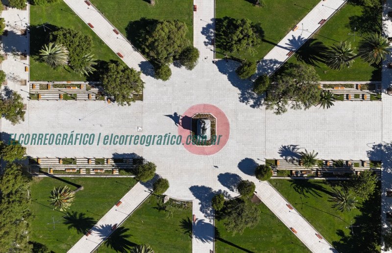 La remodelación de la Plaza San Martín, un gasto desmedido en el corazón de La Plata 6