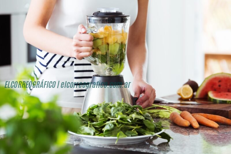 Guía completa para renovar tu cocina con electrodomésticos funcionales y modernos campana extractora licuadora 06