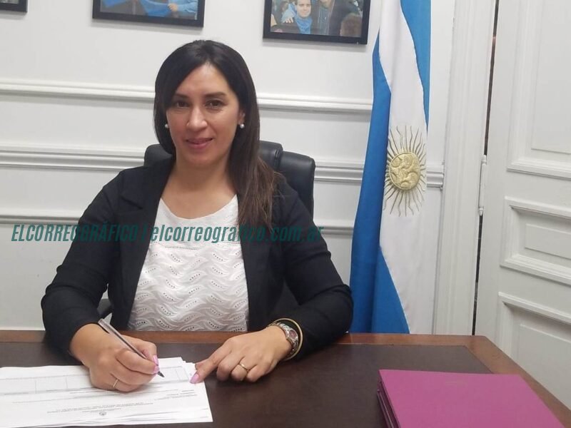 Caso Chocolate Rigau: cae el acuerdo clave y el juicio se posterga hasta 2027 Laura Fernández Denuncias de incompatibilidad, Paola Ovejero y su doble función en el municipal de Berisso 1