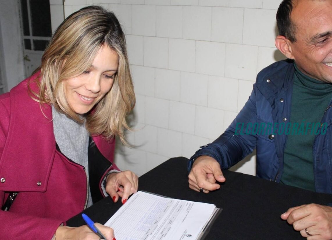 Gabriela Di Lorenzo rompe el silencio, Mi renuncia responde a diferencias de criterio respecto a una habilitación comercial 13