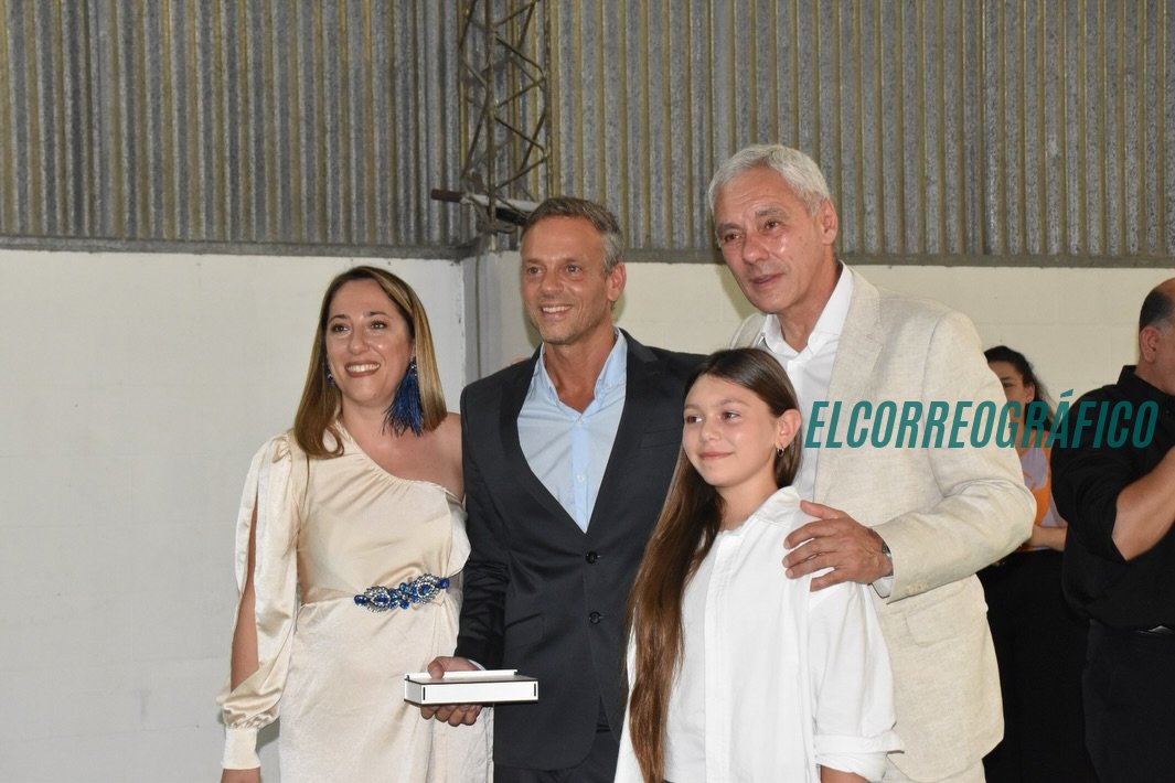 Recambio Legislativo 2025 en Berisso: Cagliardi celebra alianza de poder con libertarios que genera polémica Gabriel Lommi, Recambio Legislativo en Berisso, Cagliardi celebra alianza con libertarios que genera polémica 38