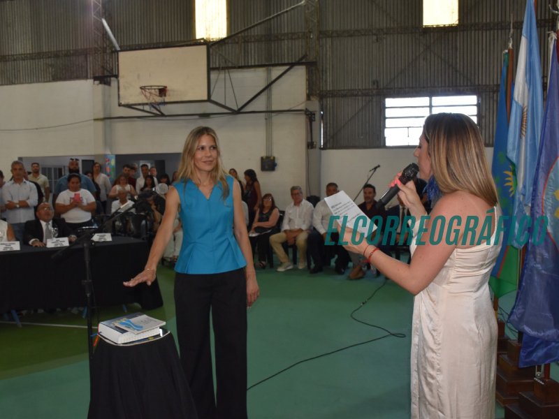 Gabriela Di Lorenzo Recambio Legislativo en Berisso, Cagliardi celebra alianza con libertarios que genera polémica 12
