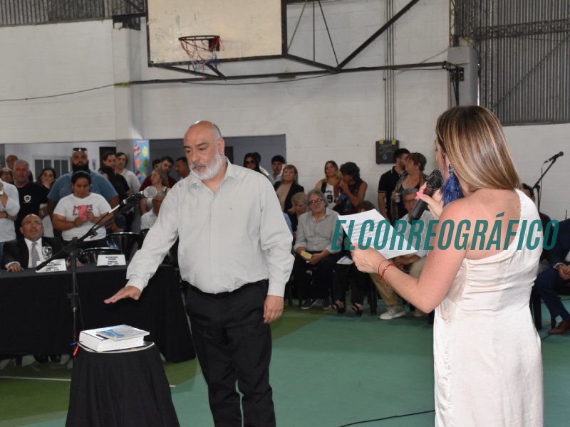 Recambio Legislativo 2025 en Berisso: Cagliardi celebra alianza de poder con libertarios que genera polémica Maximiliano Fernández, Recambio Legislativo en Berisso, Cagliardi celebra alianza con libertarios que genera polémica 11