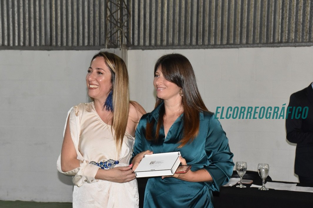 Recambio Legislativo 2025 en Berisso: Cagliardi celebra alianza de poder con libertarios que genera polémica Natalia Moracci, Recambio Legislativo en Berisso, Cagliardi celebra alianza con libertarios que genera polémica 34