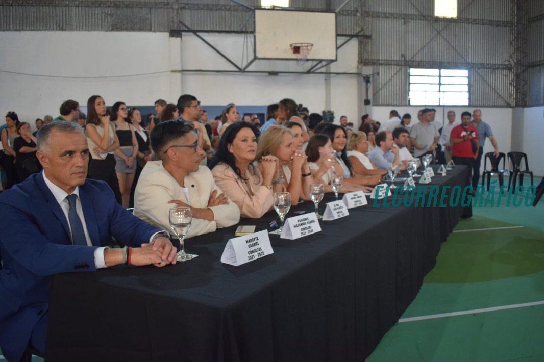 Recambio Legislativo en Berisso, Cagliardi celebra alianza con libertarios que genera polémica 39