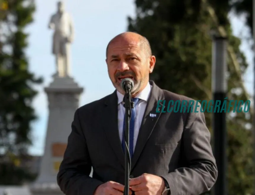 Isla Santiago Ensenada: alarmante desmonte y quemas arrasan el monte ribereño Secco ignora la Justicia, obras ilegales devastan la Isla Santiago mientras expulsan a vecinos históricos 13