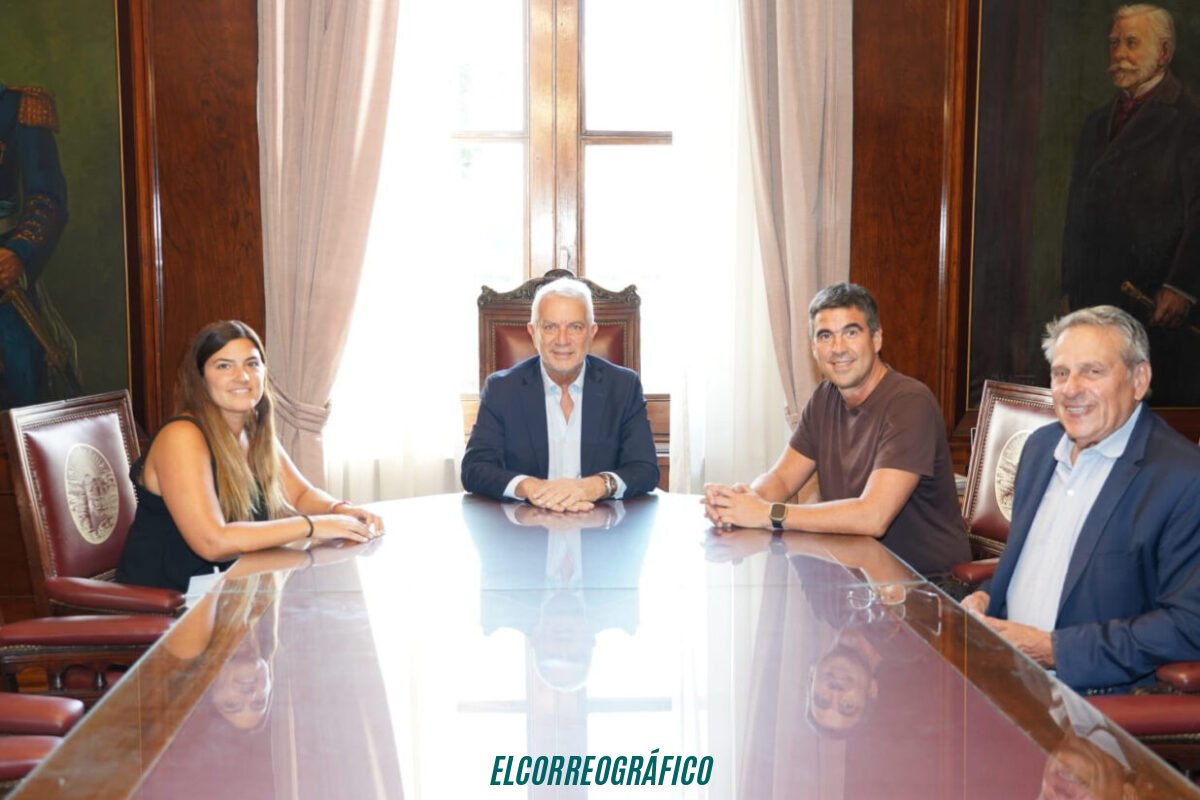 El cuestionable acuerdo salarial en La Plata: cuando el 10% esconde una crisis de representación profundo El cuestionable acuerdo salarial en La Plata, cuando el 10% esconde una crisis de representación 2