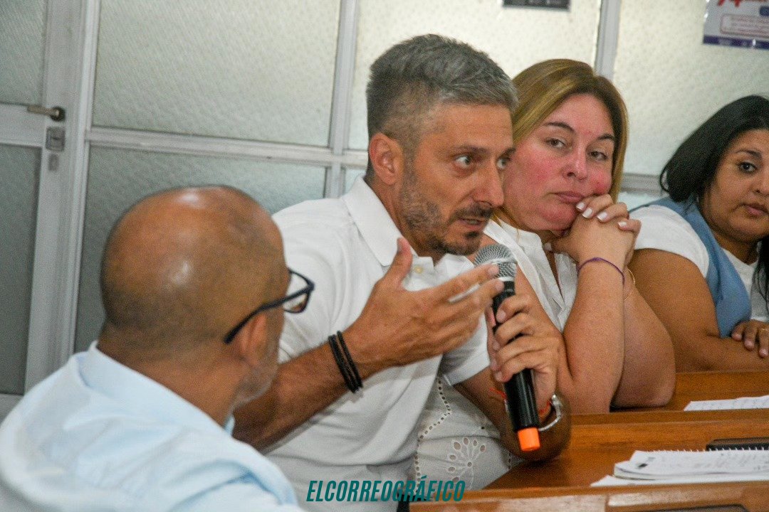 Concejales cobrando más de 3 millones de pesos rechazaron la reforma laboral mientras vecinos sufren sin agua ni transporte 05