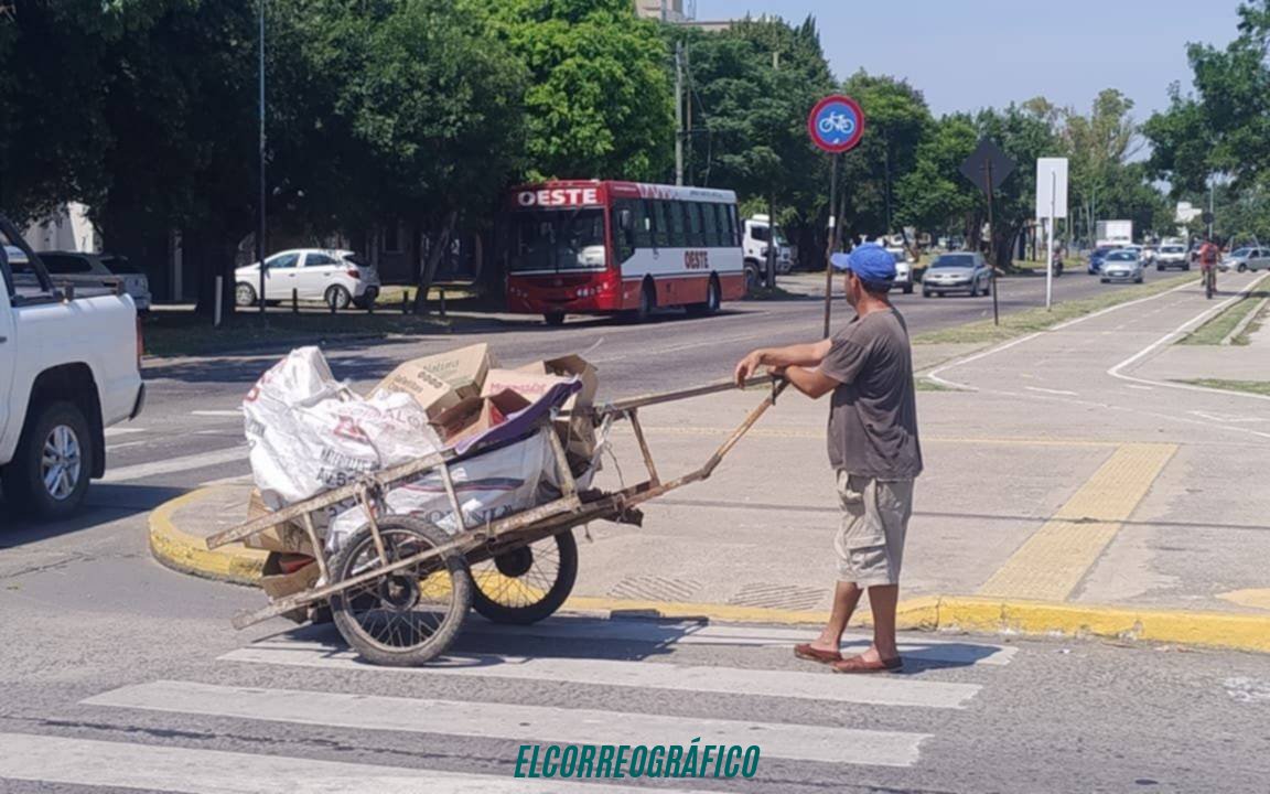La Plata, Berisso y Ensenada terrorífico: desempleo récord y crisis financiera de Kicillof en su punto más explosivo La Plata, Berisso y Ensenada, desempleo récord y crisis financiera de Kicillof en su punto más explosivo 4