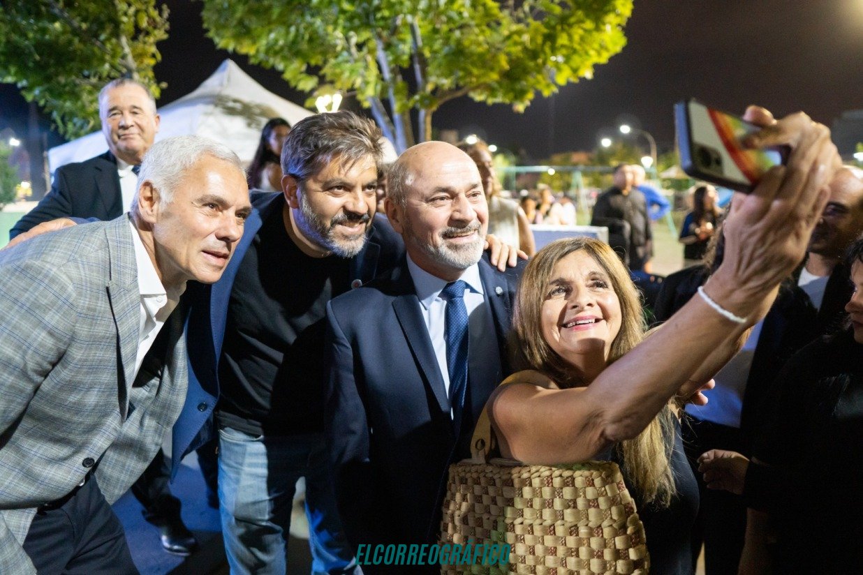 Secco llama miserable a Milei y lanza a Kicillof como presidente en Ensenada 2026 046
