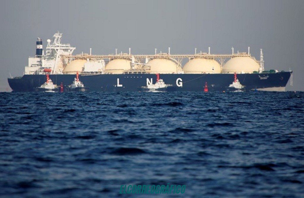 Camuzzi y Vitol sellan un acuerdo histórico para exportar gas natural licuado desde el Puerto de La Plata Camuzzi y Vitol sellan un acuerdo histórico para exportar gas natural licuado desde el Puerto de La Plata 4