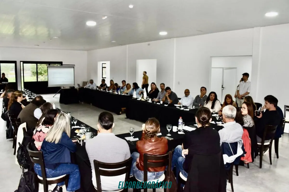 Concejales afines a Kicillof se reunieron en Berisso y trazaron la estrategia del peronismo bonaerense hacia 2027 07