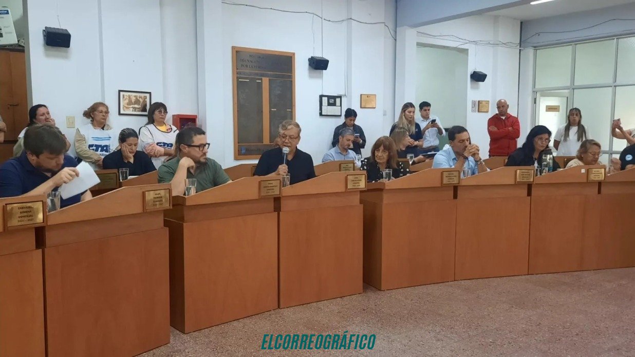 "No hay plata..." en Berisso: solo el 14% paga tasas y el municipal de Cagliardi colapsa en su propio desajuste No hay plata.. en Berisso, solo el 14% paga tasas y el municipal de Cagliardi colapsa en su propio desajuste 6