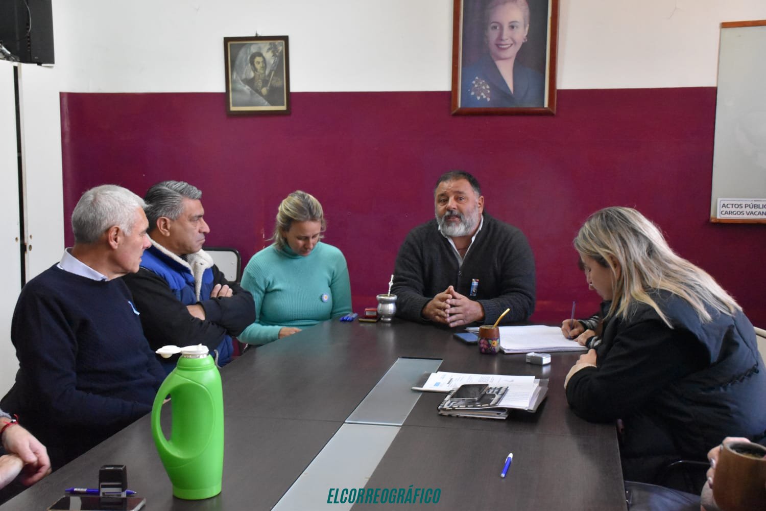 La Cooperativa Los Toldos vuelve al centro del escándalo: $442 millones y un ex presidente que con poder maneja las obras desde adentro La Cooperativa Los Toldos vuelve al centro del escándalo $442 millones y un ex presidente que dirige las obras desde adentro 03