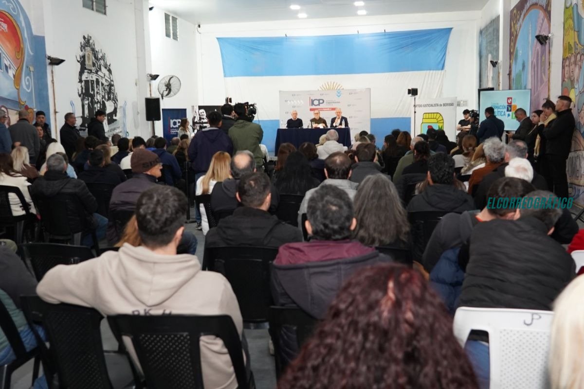 Revelador, el PJ local debate la caída de EE.UU. y omite los problemas de Berisso 2