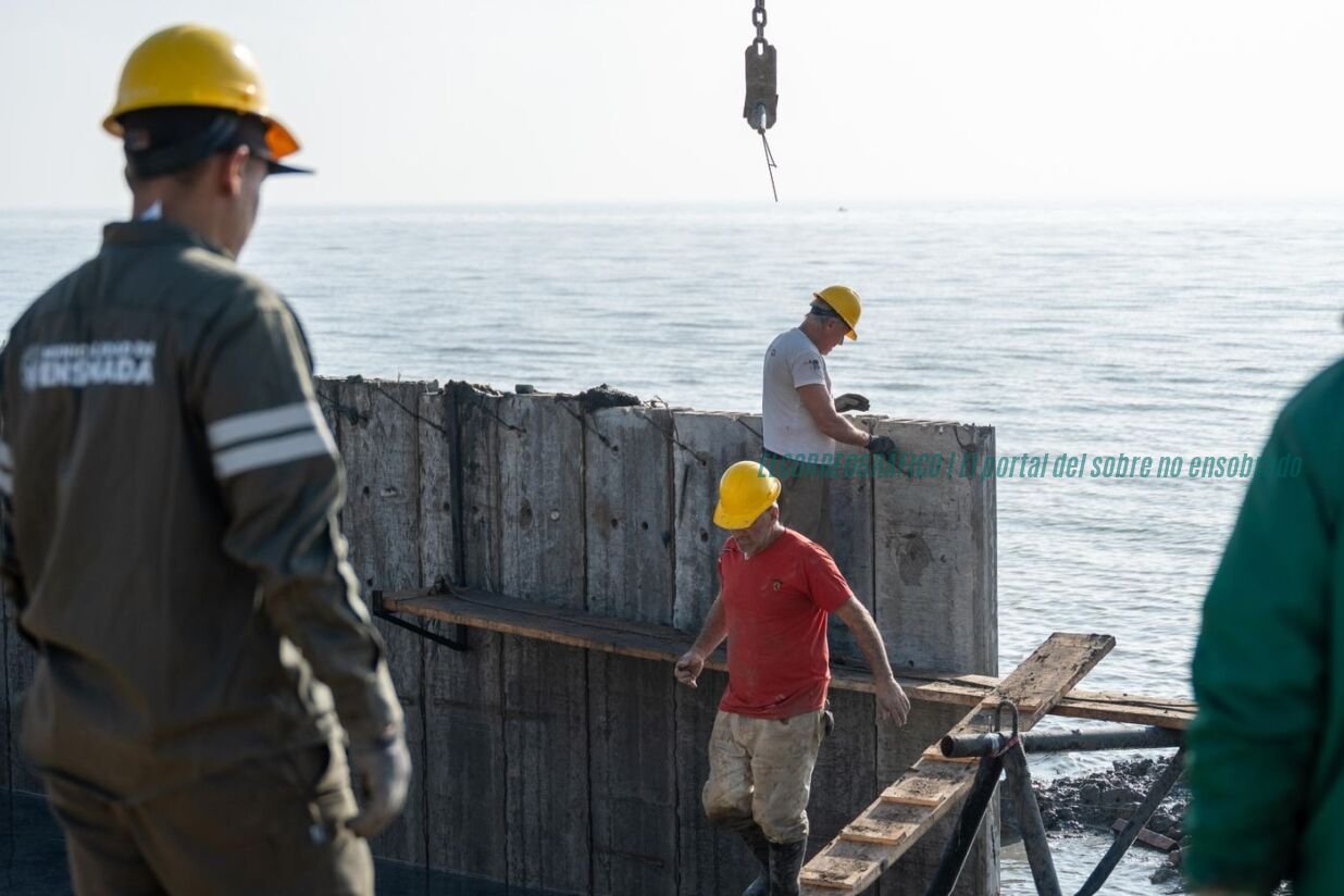 Murallón Punta Lara: alarmante avance 800 metros de obras notable sin estudio ambiental Murallón Punta Lara, alarmante avance de obras sin estudio ambiental 8