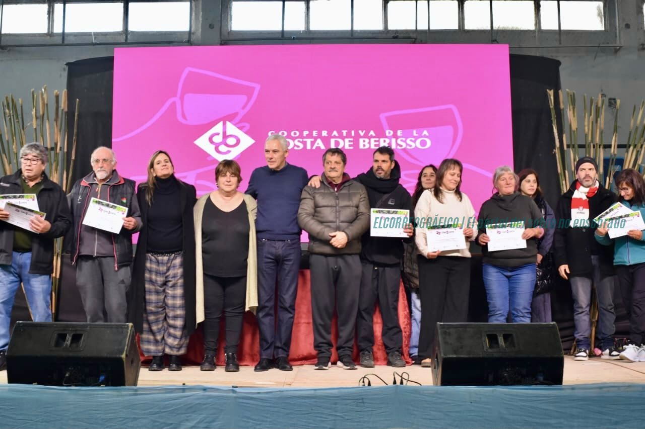 Vino de la Costa, la 23° Fiesta de Berisso cerró con récord de producción pese a la crisis nacional 13