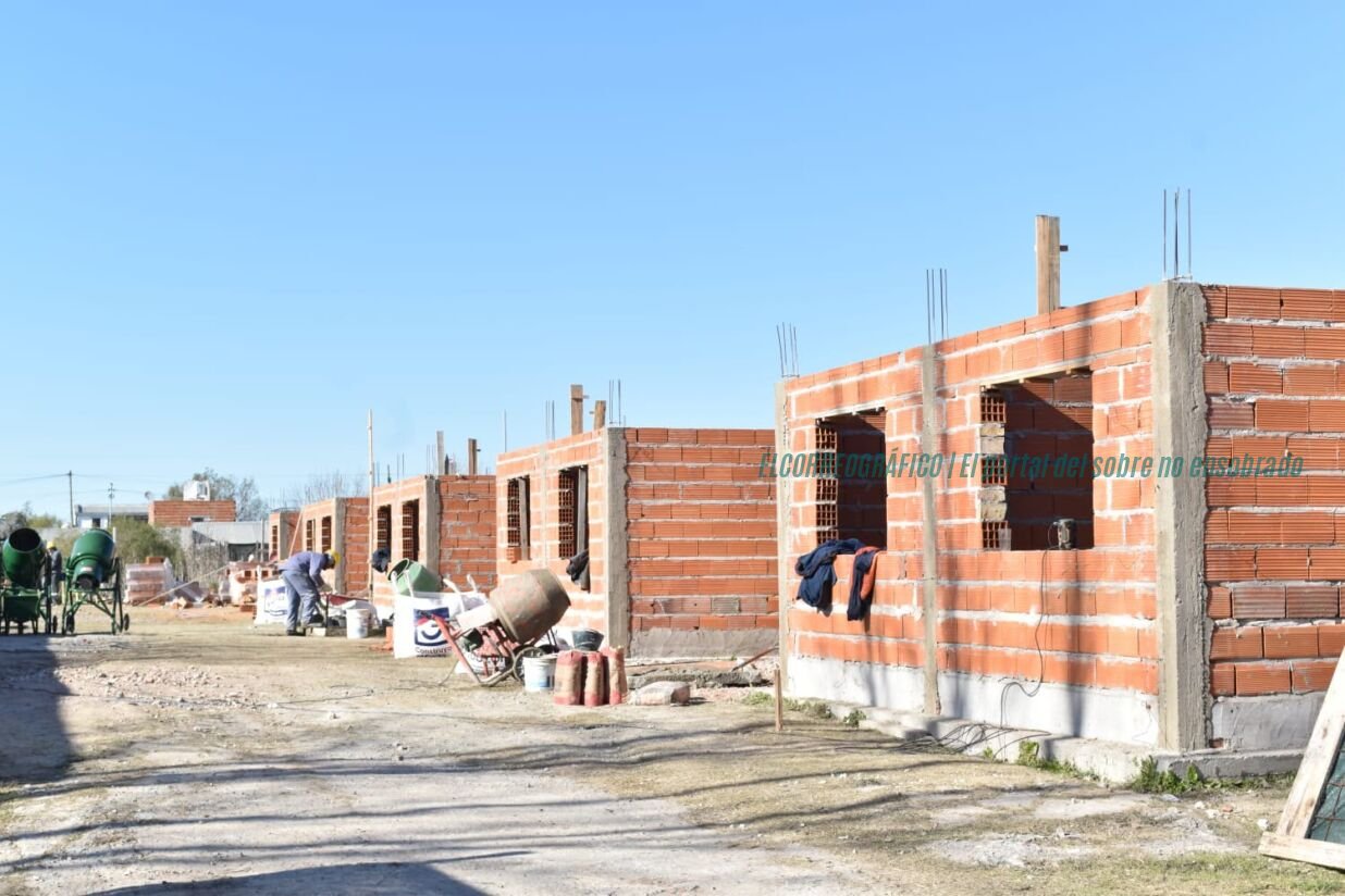 Plan Domus Berisso, la UOCRA del clan Medina se impuso a EMAC SA en la obra de las 28 viviendas 01