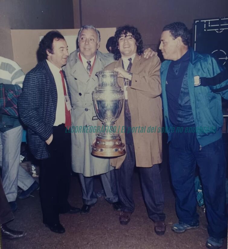 massa echeverria pf codina y tito benros utilero de la seleccion foto gentileza gabriel lopez R4UF3G
